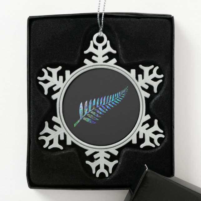 NEW ZEALAND FERN SIMPLE PAUA SNOWFLAKE PEWTER CHRISTMAS ORNAMENT (Box)