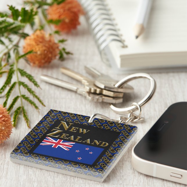 NEW ZEALAND     KEYCHAIN (Front Right)