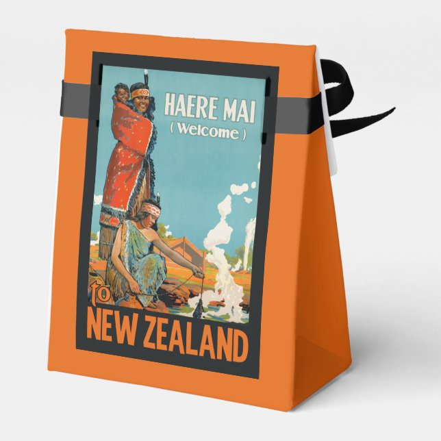 New Zealand vintage travel favour box (Back Side)