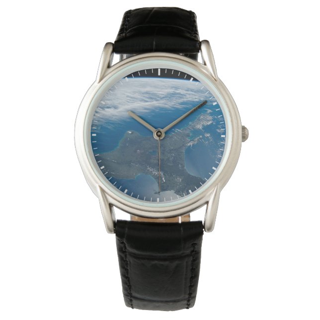 New Zealand's North Island. Watch (Front)
