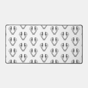 Newborn Baby Footprints Pattern Desk Mat