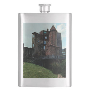 Newcastle castle hip flask