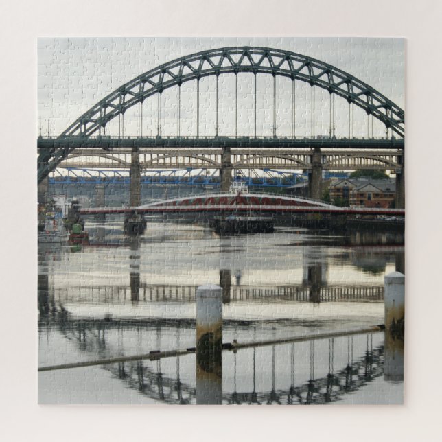 Newcastle Sur Tyne. Jigsaw Puzzle (Vertical)