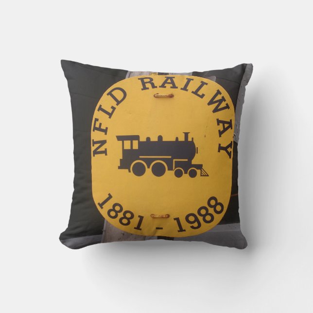 Newfoundland Throw Pillow (Front)