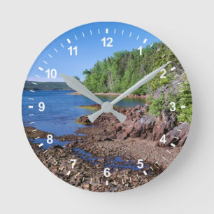 Newman Sound Vertical Round Clock