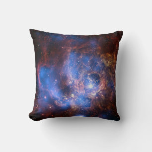 NGC 604 THROW PILLOW