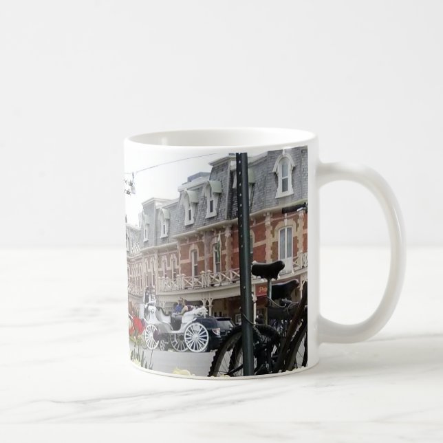Niagara sur la tasse de lac (Droite)