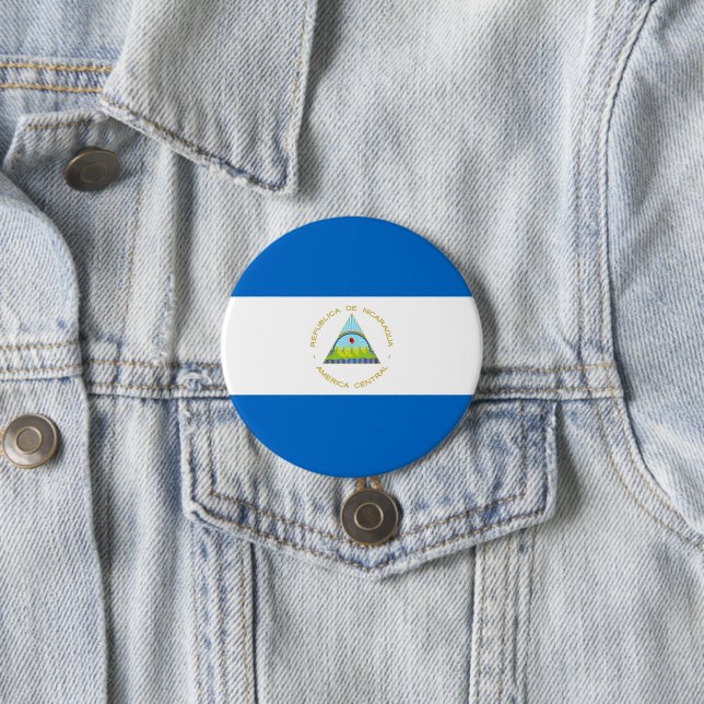 Nicaragua flag 3 inch round button (In Situ)