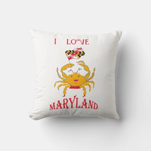 Nice crab in Maryland Throw Pillow