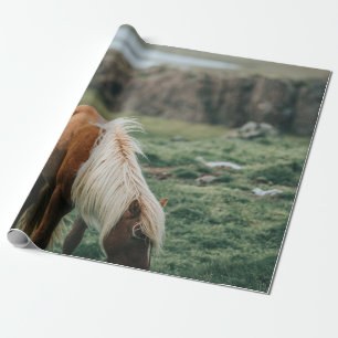 NICE HORSE WRAPPING PAPER