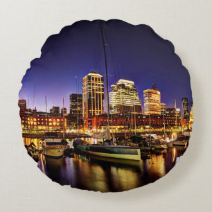 Night At Puerto Madero Round Pillow