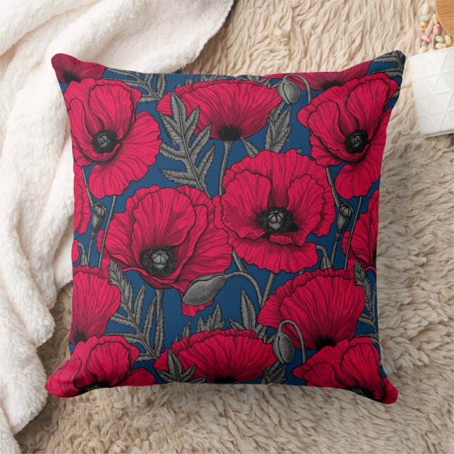 Night poppy garden throw pillow (Blanket)