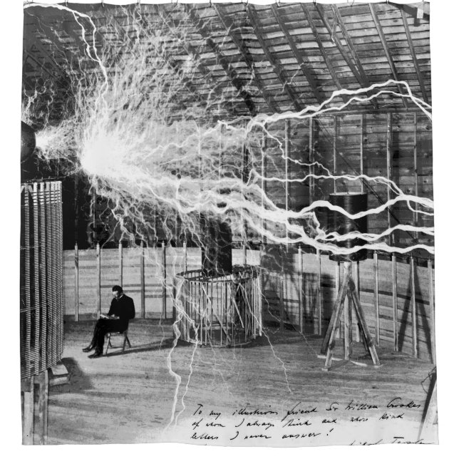 Nikola Tesla dans son rideau en douche de (Devant)