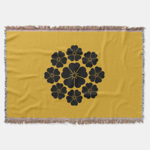 Nine stars-style cherry blossoms throw blanket