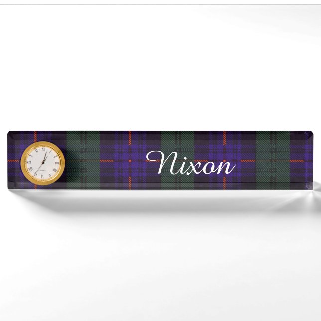 Nixon family clan Plaid Scottish kilt tartan Nameplate (Front)