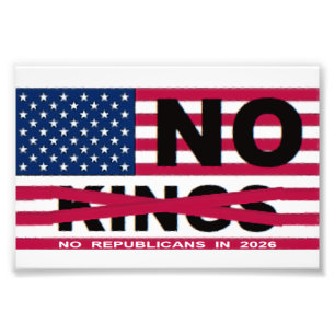 NO KINGS PHOTO PRINT
