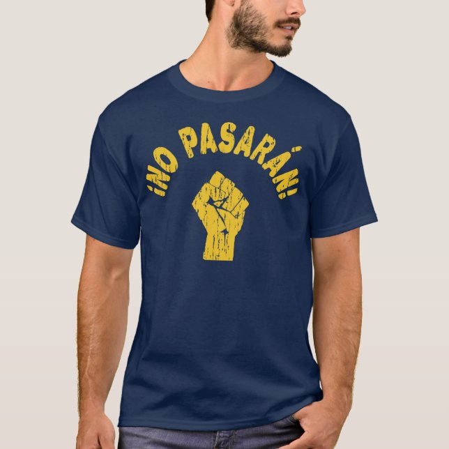 No Pasaran Shall Not Pass Support Ukraine T-Shirt (Front)