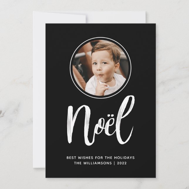 Noel Cute Modern Minimalist Circle Photo 2022 Holiday Card (Front)
