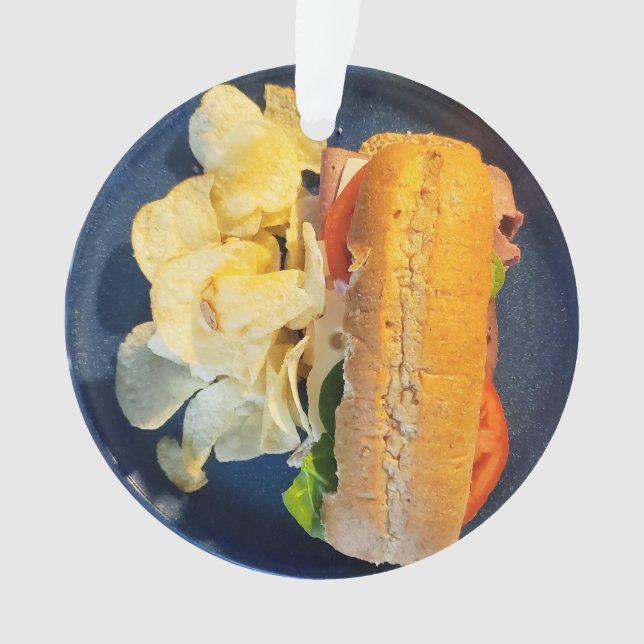 Noël des sandwichs et chips de pommes de terre (devant)