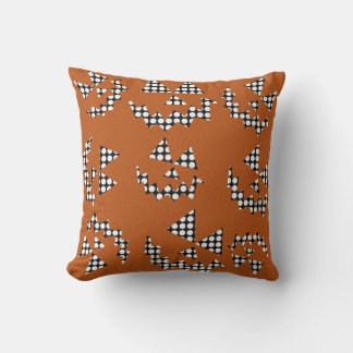 Noir. Coussin de lanternes Jack O’ blanc & orange