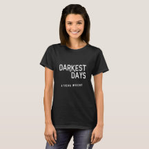 Noir de base du T-shirt des femmes des jours les