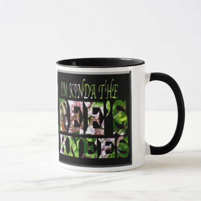 Noir des genoux de l'abeille tasse de sonnerie de (Droite)