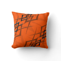 Noir sur Coussin Orange "Thorn"