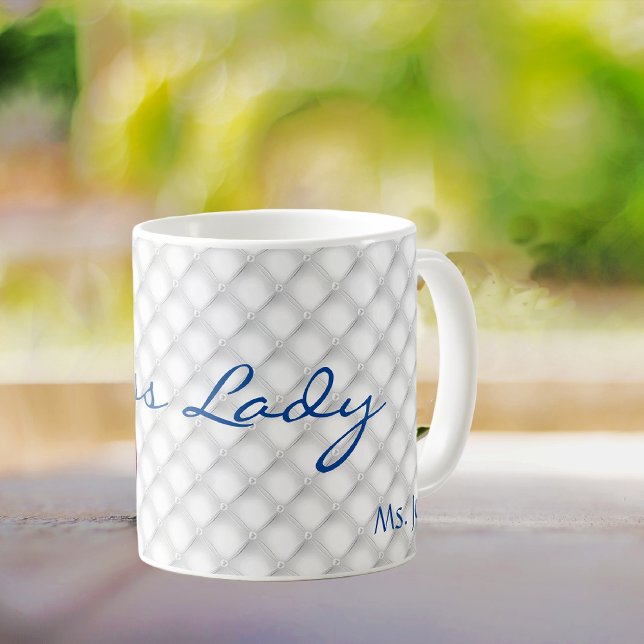 Nom, Boss Lady White Tufted 11oz Café Mug (Créateur téléchargé)