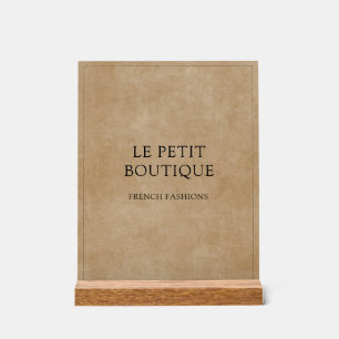 Nom commercial minimaliste sur Rustic Brown