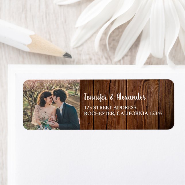 Nom du monogramme du couple de bois rustique (En situation)