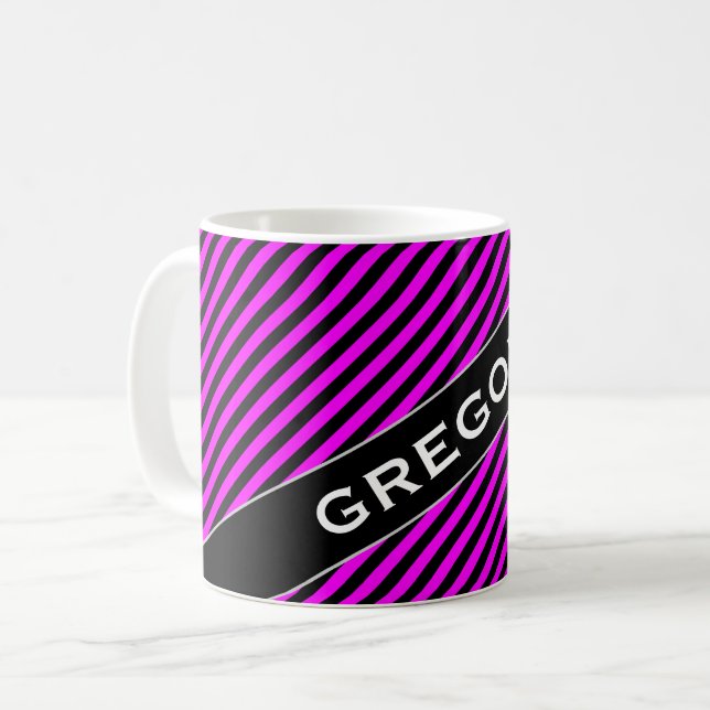 Nom + Fuchsia simple et tasse noire de motif de (Devant gauche)