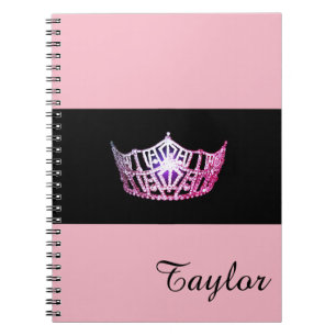 Nom rose de coutume de carnet de couronne de Mlle