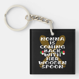 Nonna Revient Avec Sa Cuillère En Bois
