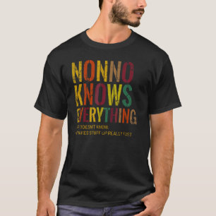 Nonno Knows Everything Grandpa Father's Day T-Shirt