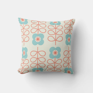 Nordic Style Geometric Floral Vintage. Throw Pillow