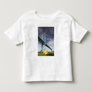 North America, CANADA, Ontario, Windsor: The Toddler T-shirt