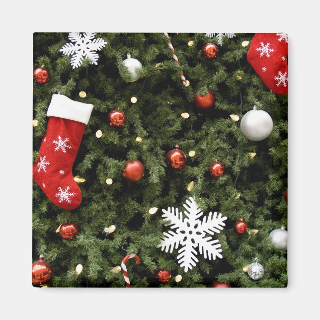 North America. Christmas decorations on tree. 2 Magnet (Front)
