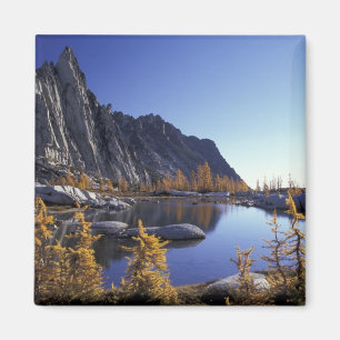 North America, USA, Washington, Enchantment Magnet