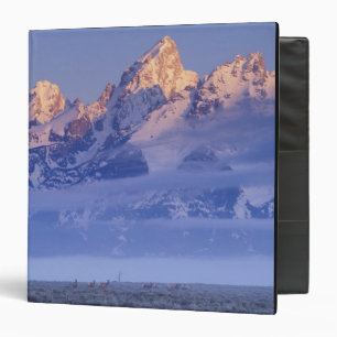 North America, USA, Wyoming, Grand Teton NP, 2 Binder