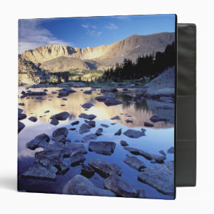 North America, USA, Wyoming, Yellowstone 3 Binder