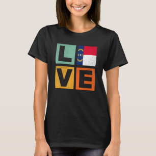 North Carolina Flag  Love North Carolina T-Shirt