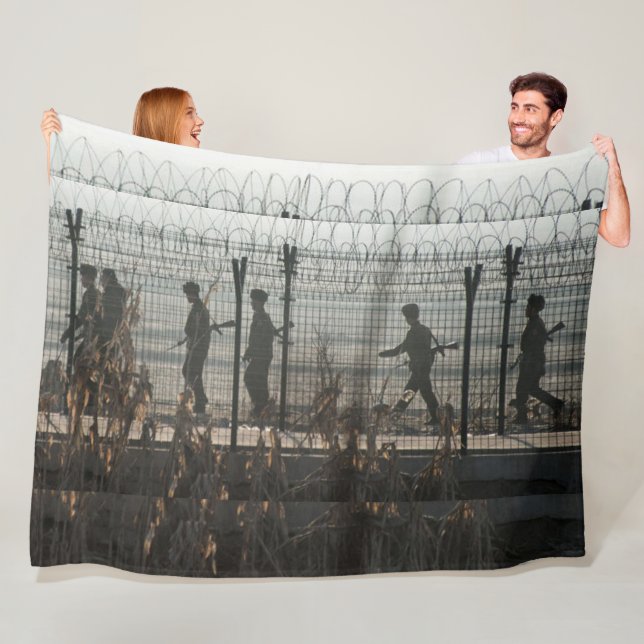 NORTH KOREA FLEECE BLANKET (In Situ)