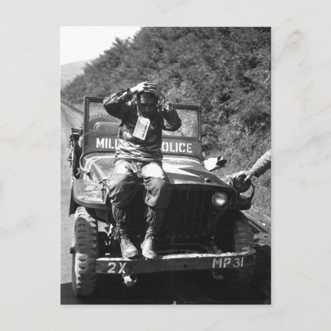 North Korean prisoner of Marines_War Image Postcard (Front)