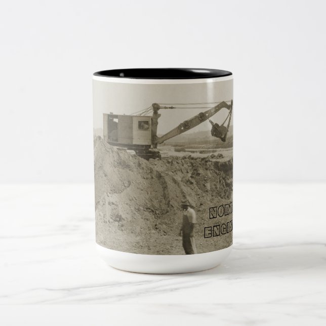 NORTHWEST ENGINEERING CRANE SHOVEL MUG EARLY (Center)