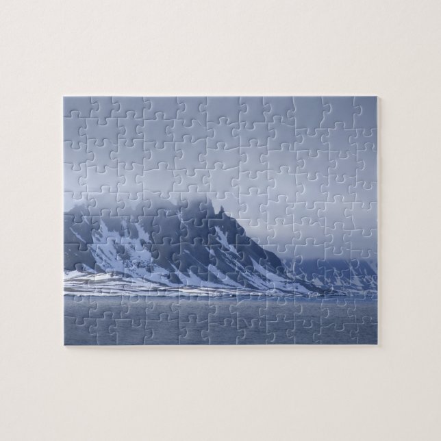 Norway, Arctic Circle, North Atlantic Ocean. Jigsaw Puzzle (Horizontal)