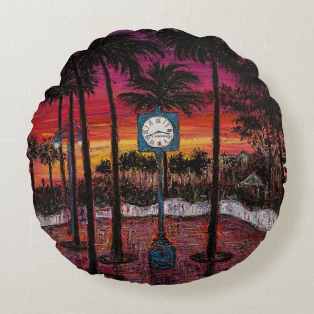 Nostalgia Round Pillow (Front)