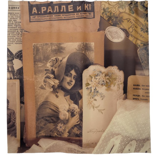 Nostalgic Glamour: Vintage Russian Portraits. (Front)