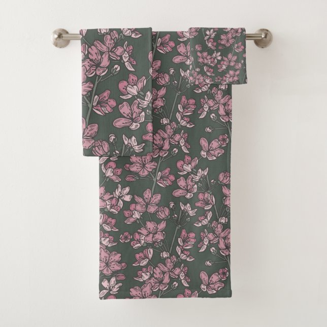 Nostalgic pink floral french country bath towel set (Insitu)