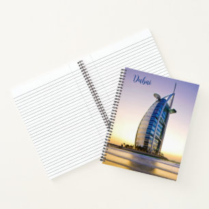 Notes d'affaires de l'école de Carnet de Dubaï