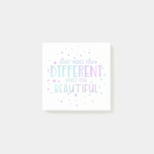 Notes post-it du mantra d'amour personnel